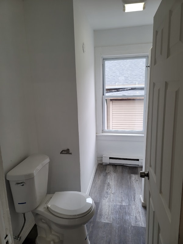 Photo - 135 Willow St