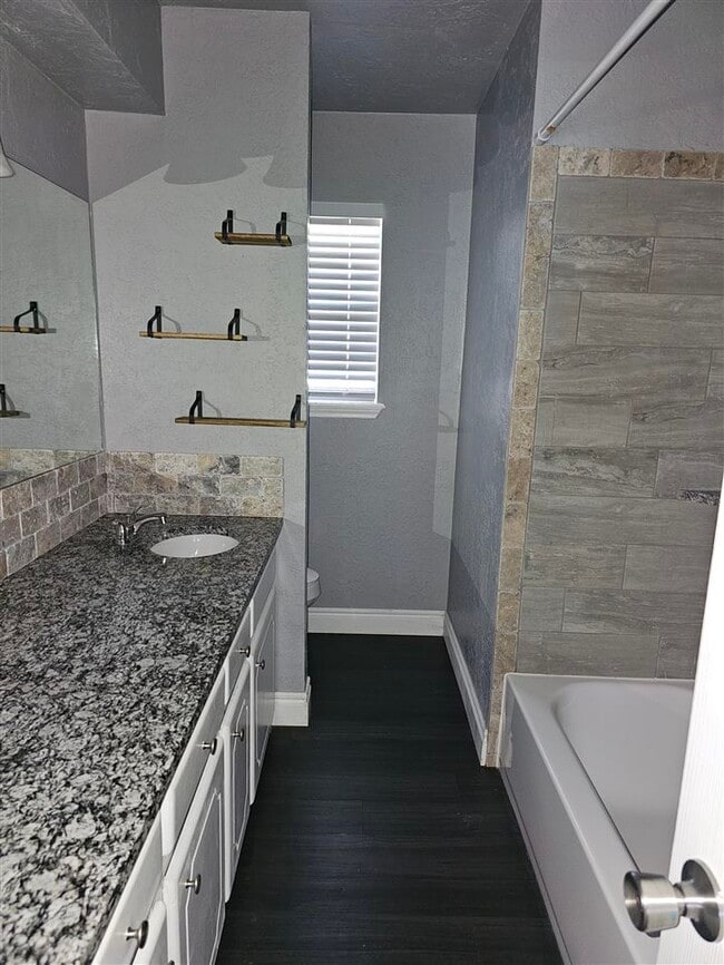 Photo - 4621 SE Mieling Dr