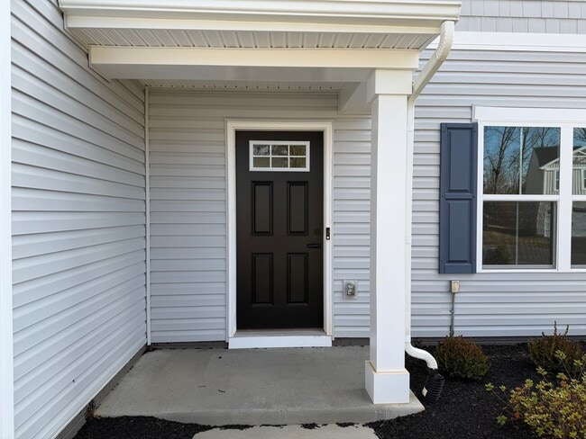 Photo - 59 Glacier Ave