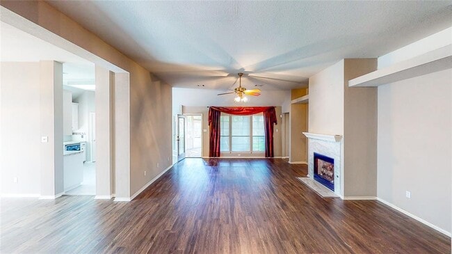 Photo - 1705 Coral Dr
