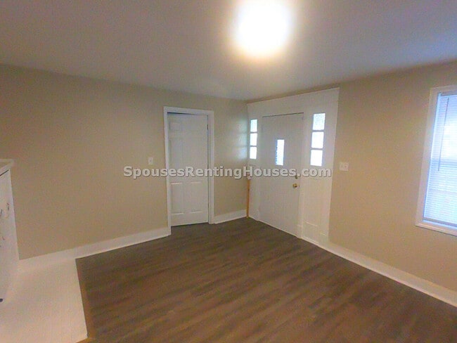 Photo - 3608 N Kenwood Ave