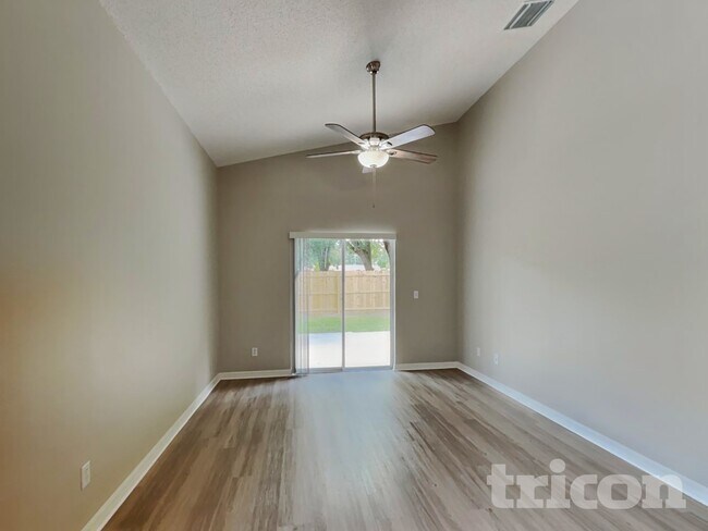 Photo - 2143 Kaylas Ct