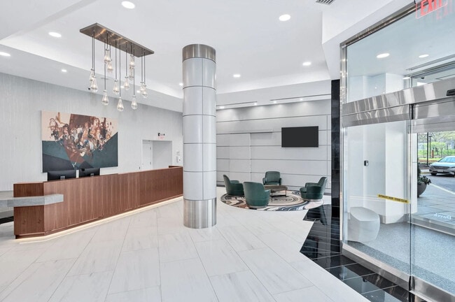 Photo - 801 15th St S Unidad SI FL2-ID1510798P