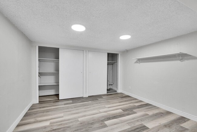 Photo - 7303 E Mercer Pl