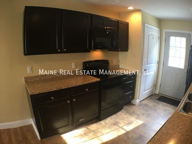 Photo - 15 Basketball Ct