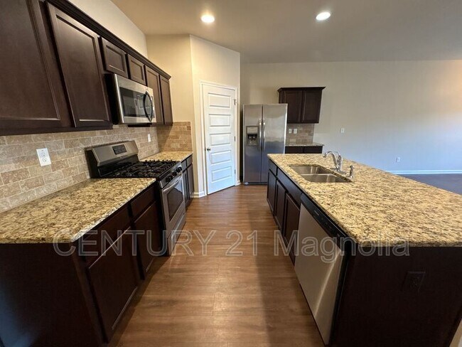 Photo - 3061 White Gate Lp