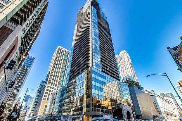 Building Photo - 10 E Ontario St Unit 905