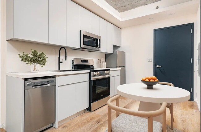 Building Photo - 4720 Third Avenue Rental