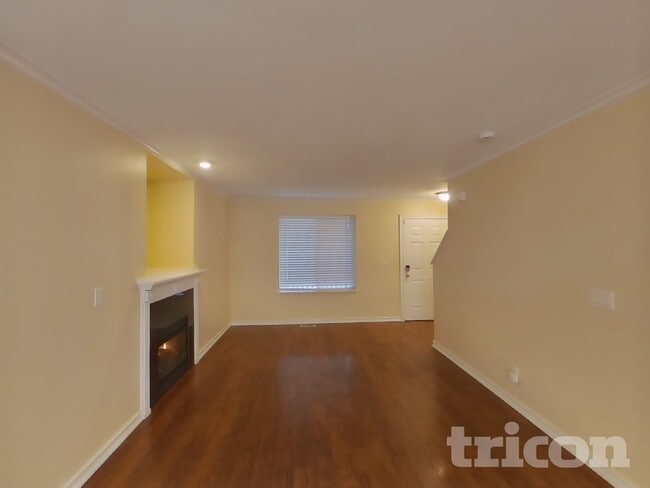 Photo - 14628 81st Ave E