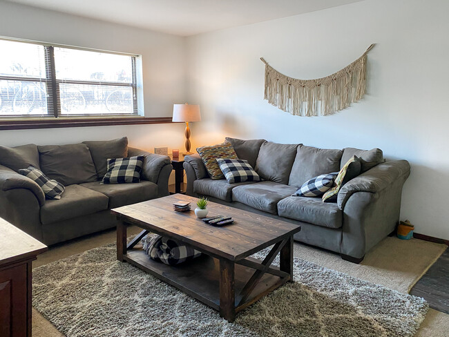 Photo - 1207 Kearney St Apartments