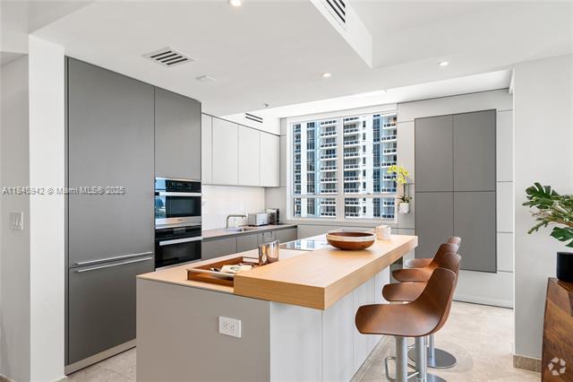 Building Photo - 801 Brickell Key Blvd Rental