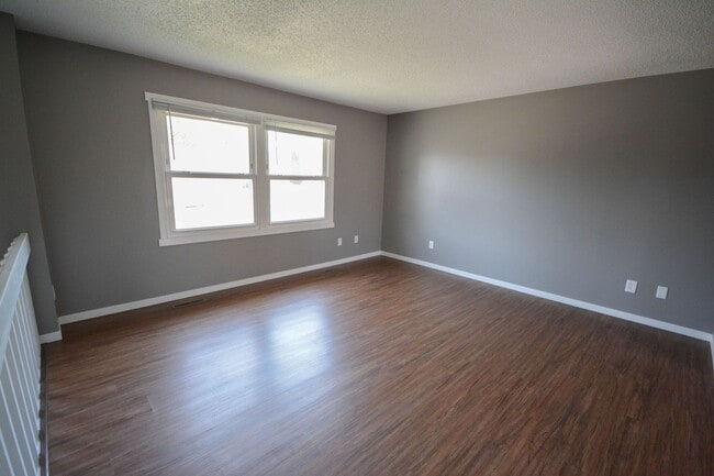 Photo - Pet friendly home in Country Club Manor w/fenced yard!