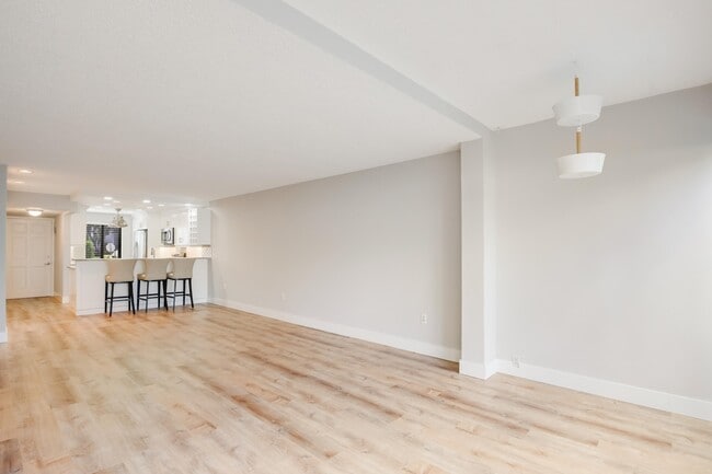 Photo - 4242 Deste Ct Unidad 101