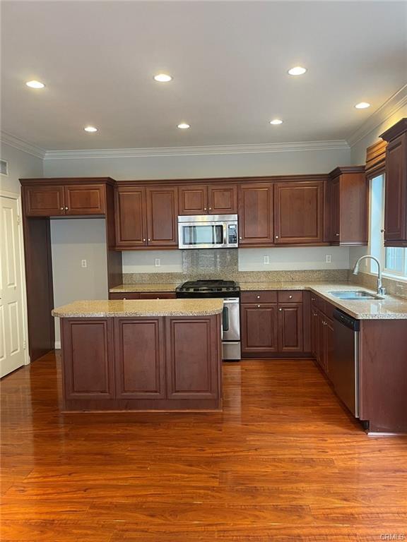 33 Sable Condo Condo for Rent in Irvine, CA