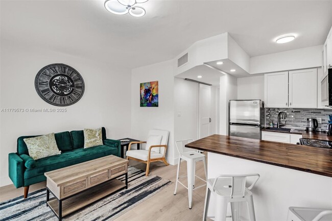 Building Photo - 1630 SW 4th Ave Unit 2 Rental