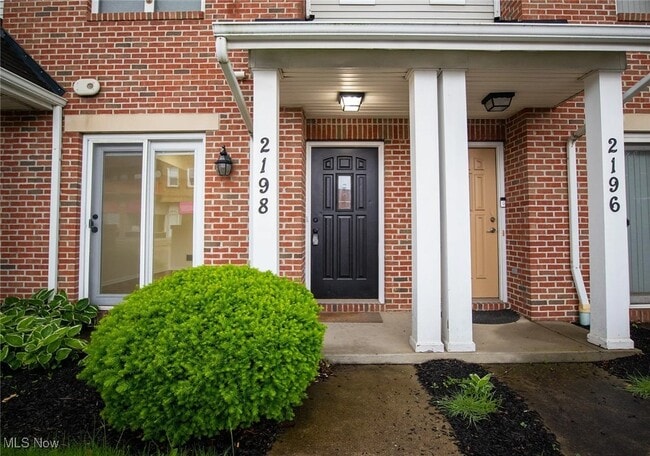 Building Photo - 2198 Noble Rd