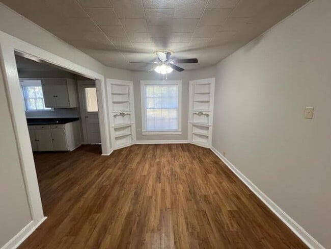 Photo - 3717 N 26th St