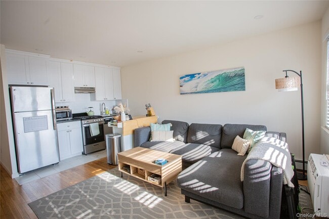 Photo - 765 Shore Rd Unit 2F