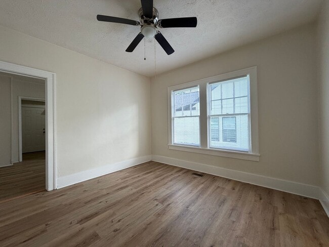 Photo - Renovated 3/2 House in South Rome $1,295
