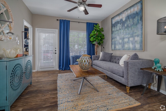 Photo - Harbor House on Saratoga