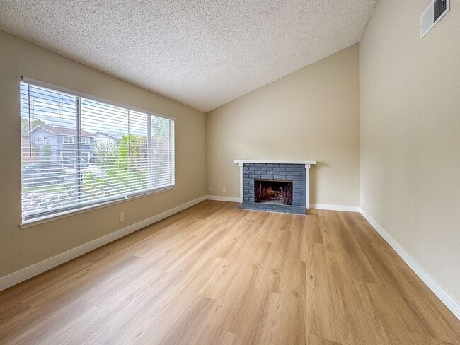 Photo - Beautiful Home | Completely Remodeled