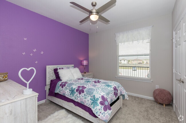 Second bedroom