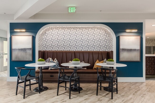 Photo - The Heights at Worthington Place