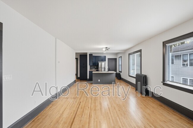 Photo - 3433 Portland Ave