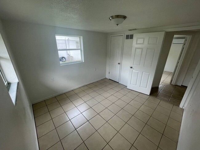 Photo - Elliott St Unit 1