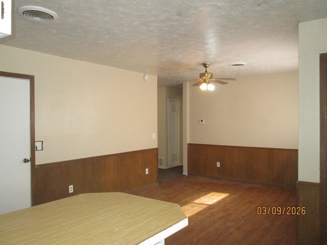 Photo - HOUSE - 3 bedrooms, 2 bathrooms, single car garage
