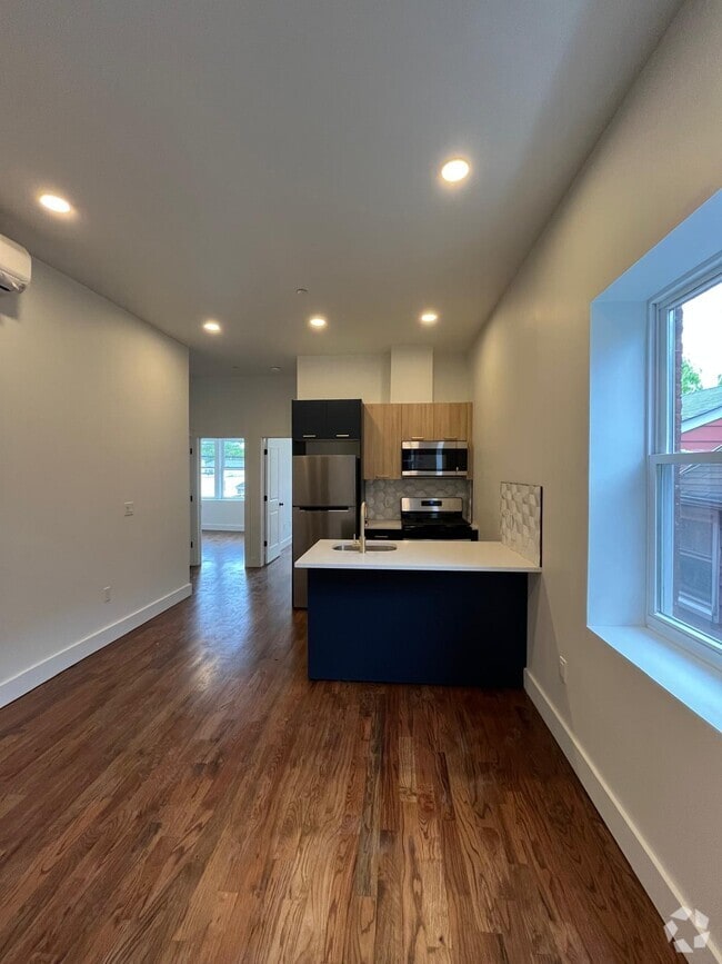 Building Photo - 48 Bergen Ave Rental