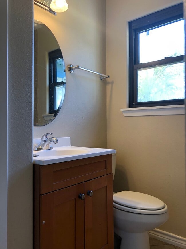 Photo - 3 Bedroom / 1.5 Bath / Large Fenced Backyard