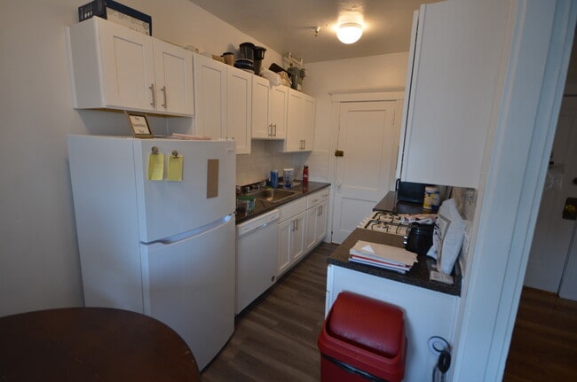 Building Photo - 131 Park Dr Unit 37 Rental