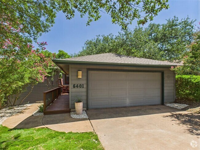 Building Photo - 6401 Cascada Dr Rental