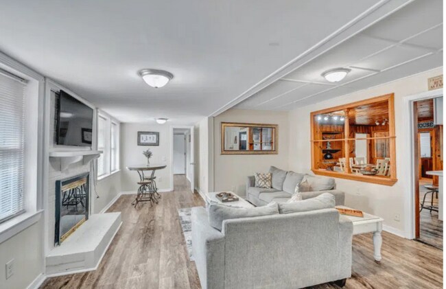 Photo - 8521 Old Stage Rd