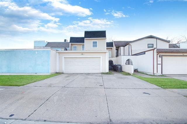 Photo - 4511 Alamosa St