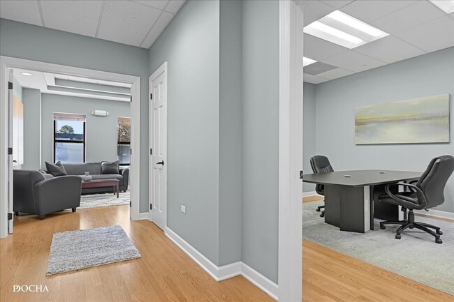 Photo - 202 W Main St Unit 202