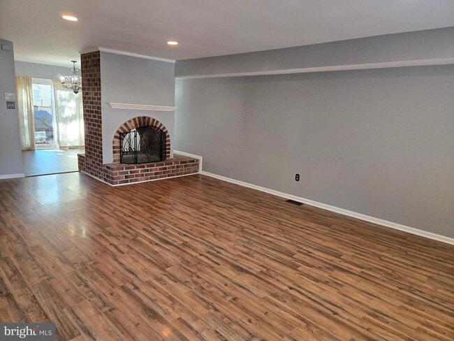 Photo - 36 Gatehouse Ln