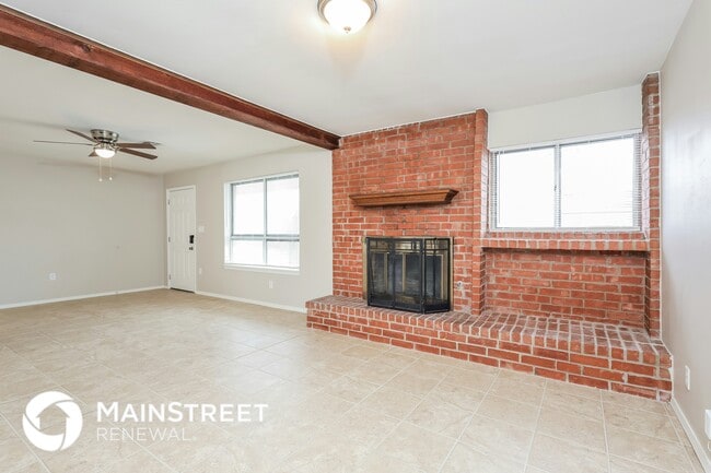 Photo - 2504 Yorkshire Ave