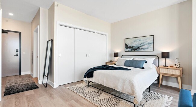 Photo - 1117 W Van Buren St