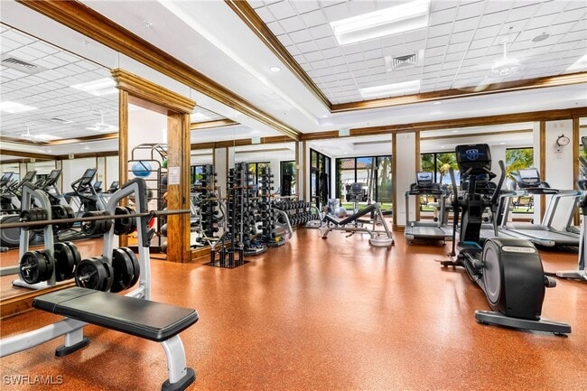 Building Photo - 10040 Valiant Ct Unit 202