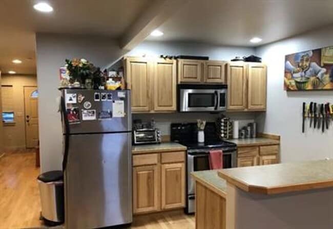Building Photo - 3 bedroom 2 1/2 bath in Bozeman Rental
