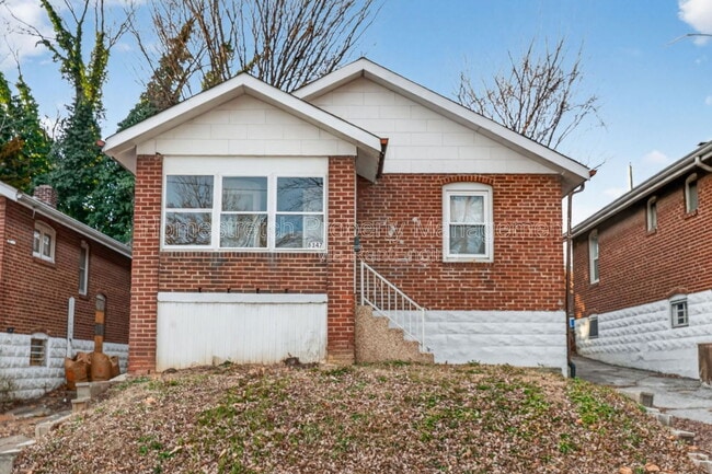 Photo - 8347 Eton Pl