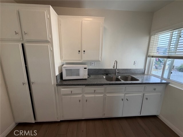 Photo - 2957 W 235th St