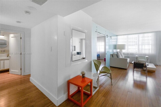 100 Lincoln Rd Unit 923
