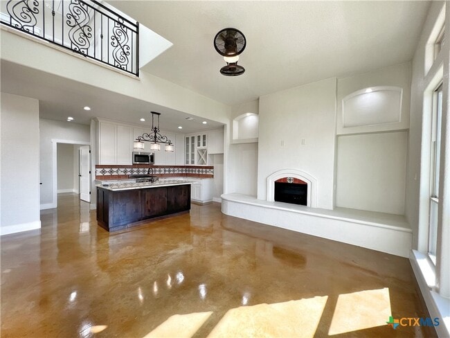 Photo - 1690 Gruene Vineyard Crossing