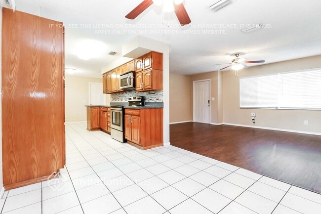 Photo - 1752 Thames St