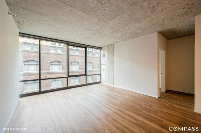 Photo - 1345 S Wabash Ave Unit 808