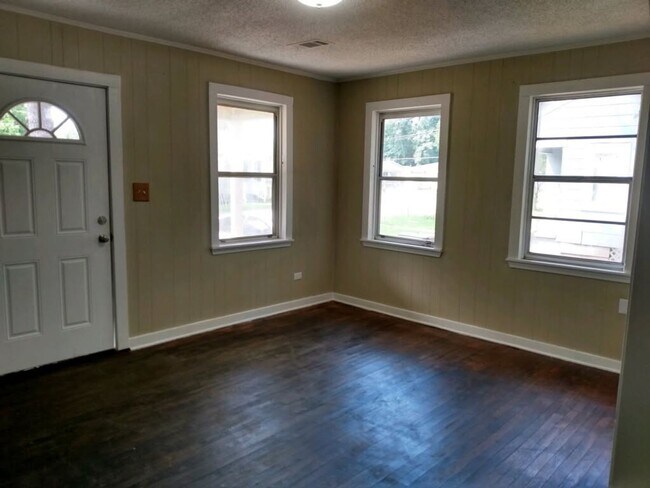 Photo - 4 Bedroom 2 Bath House for Rent