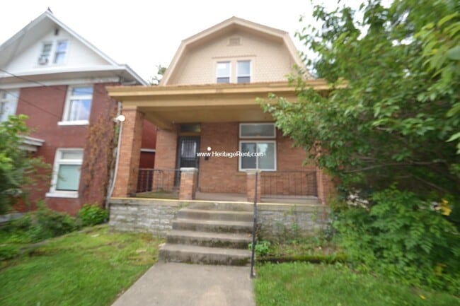 Great 2 bed 2 bath house in East Price Hill - Great 2 bed 2 bath house in East Price Hill
